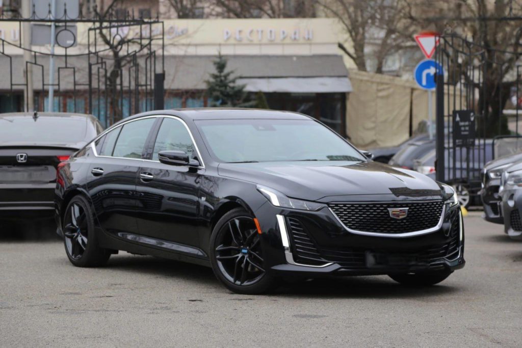 Cadillac ct5 купить